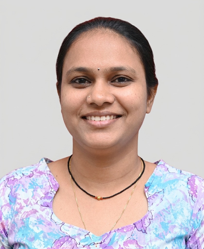 Mohini  Indraprasad  Sharma - Part time Cook and Baby Sitter in Goregaon West in Mumbai